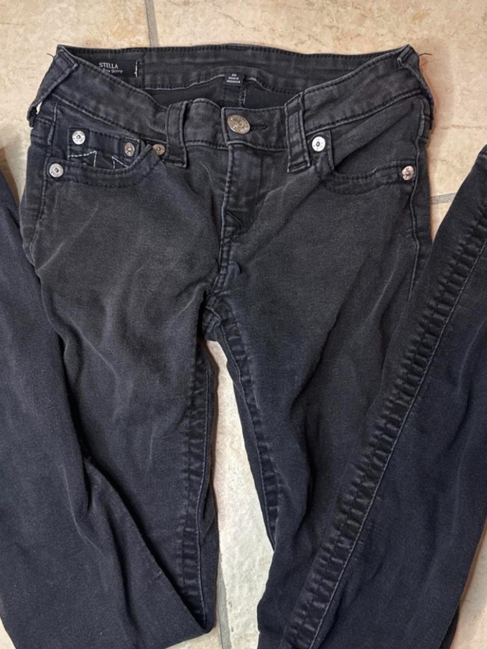 Stellah Black super Skinny low rise Jeans with Contrasting Pocket Stitching